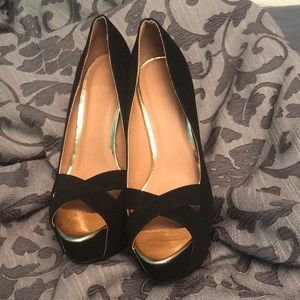 Matte black open toed heels